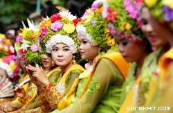 Pesta Ngarot di Indramayu, Simbol Regenerasi yang Memudar. (Foto : Dok. Istimewa)