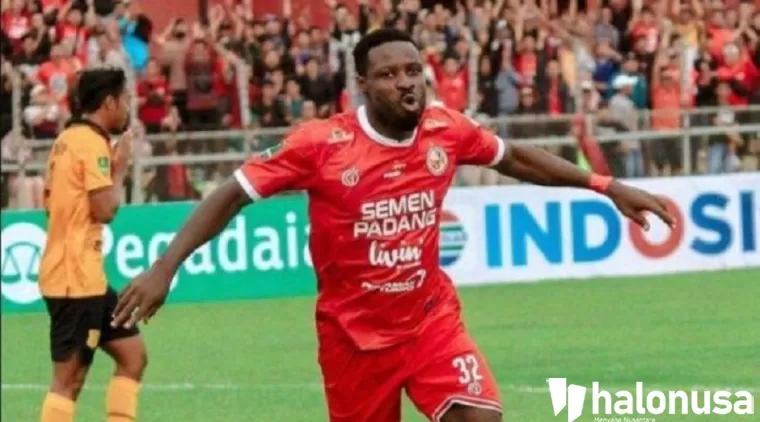 Striker Semen Padang FC, Knet Ngwoke