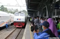 1,77 Juta Tiket Kereta Api Mudik Lebaran Idul Fitri 2024 Sudah Terjual, Tinggal Setengah