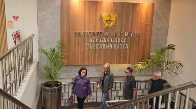 Menkeu Sri Mulyani mendatangi Kantor Bea Cukai (Foto: Instagram Sri Mulyani)