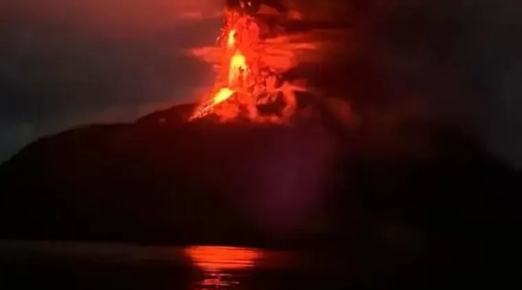 Erupsi Gunung Ruang Sulawesi Utara (Foto: PVMBG)