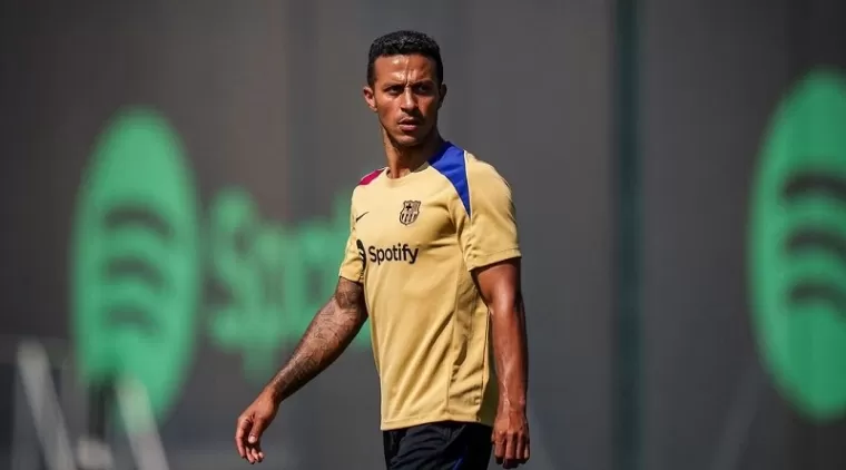 Thiago Algantara berkostum Barcelona (Foto: Instagram FC Barcelona)