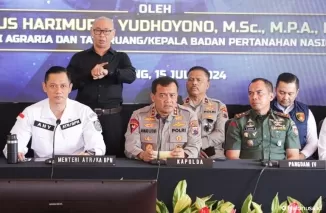 Kapolda Jateng konferensi pers bersama Menteri ATR/BPN