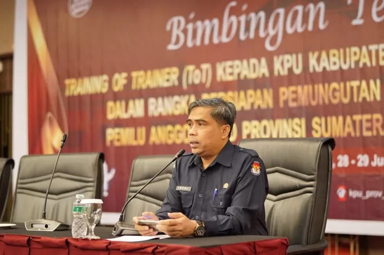 Plt Sekretaris KPU Sumbar, Irzal Zamzami. (Foto: Istimewa)