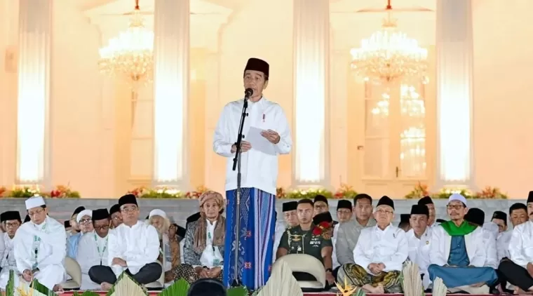 Presiden Joko Widodo berpidato sebelum pelaksanaan zikir dan doa kebangsaan 79 tahun Indonesia merdeka (Foto: Instagram Jokowi)