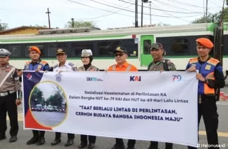 Sosialisasi keselamatan perlintasan kereta api oleh PT KAI Divre II bersama Polda Sumbar. (Foto: KAI Divre II)