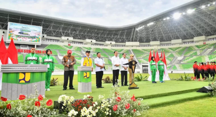 Peresmian Stadion Utama di Sumatera Utara. (Foto: BPMI Setpres)