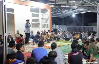 Calon Gubernur Sumbar Mahyeldi saat berada di Bidar Alam, Solok Selatan. (Foto: Istimewa)