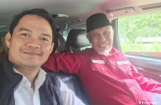 Reido Deskumar bersama calon Gubernur Sumbar, Mahyeldi. (Foto: Dok Pribadi)