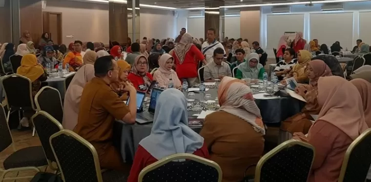 Suasana peringatan HKN ke-60 dengan tema &quot;Gerak Bersama Sehat Bersama&quot; oleh Dinas Kesehatan Sumbar. (Foto: Istimewa)