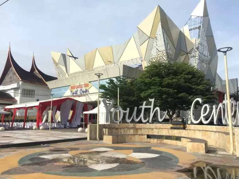 Gedung Youth Center Padang (Foto: Istimewa)