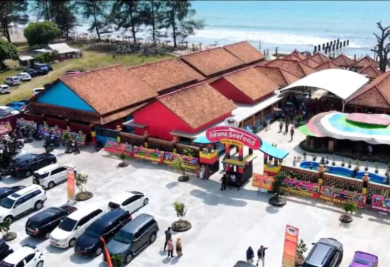 Kemeriahan 1st Anniversary Istana Seafood Putra Minang: Perayaan Penuh Warna dengan Bazar UMKM