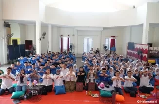 Telkomsel Persiapkan Siswa SMAN 1 Tanjungpinang Hadapi Persaingan di Era Digital