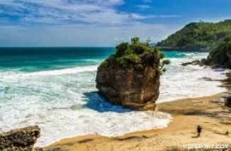 Pantai Lumbung, Permata Tersembunyi di Tulungagung Jawa Timur dengan Pesona Alam yang Menawan