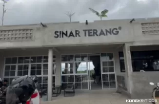 Sinar Terang Coffee Shop, Tempat Nongkrong Favorit Anak Muda dan KeluargadiTulungagung