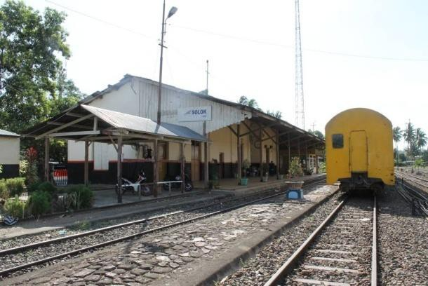 Stasiun Kereta Api Kota Solok Kota Solok