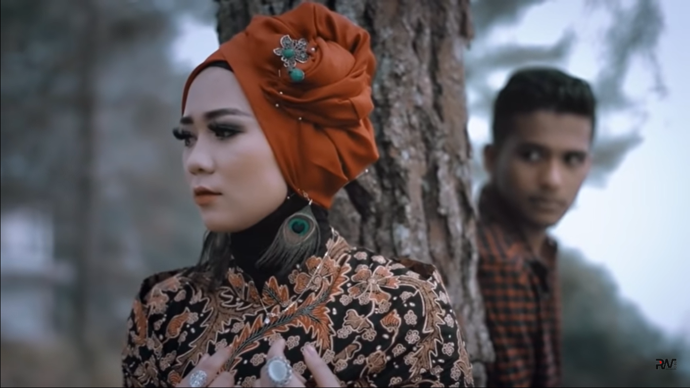 Chord Gitar Panek di Awak Kayo di Urang – Frans feat Fauzana