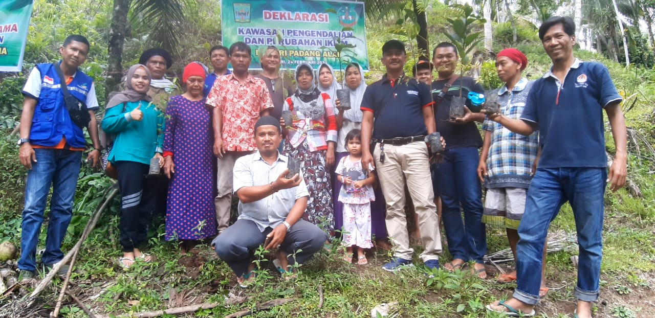 SPI Baliri dan SPI Sumbar bersama 25 Kepala Keluarga dan unsur pemerintahan menanam 6 jenis bibit pohon sebanyak 22.000 batang di kawasan penanggulangan dan perubahan iklim kedaulatan pangan, tepatnya di Korong Batang Piaman Katiak, Nagari Gunuang Padang 