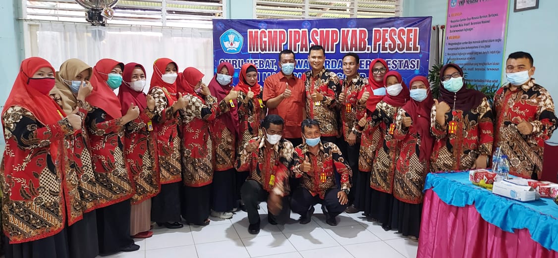 Lomba Guru Hebat dan Siswa Cerdas yang diselenggarakan Musyawarah Guru Mata Pelajaran (MGMP) IPA, bertempat di SMPN 1 Painan, Minggu (30/5/ 2021). (Foto: istimewa)