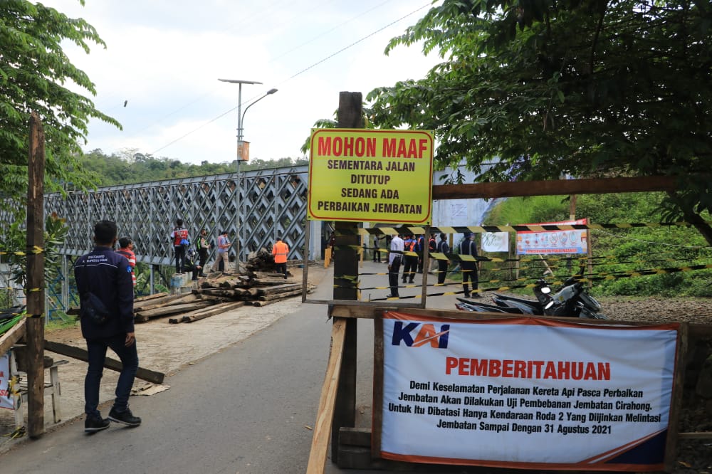 Kata KAI Soal Penggunaan Jembatan Cirahong Jabar