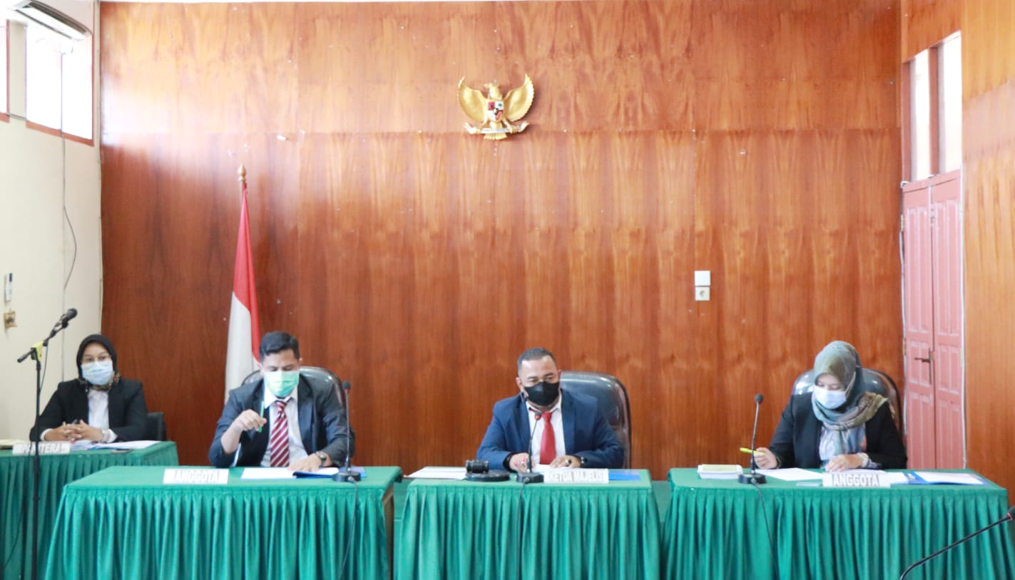 Sidang gugatan 3 BUMN di Komisi Informasi Sumbar. (Foto: Dok. PPID KI Sumbar)