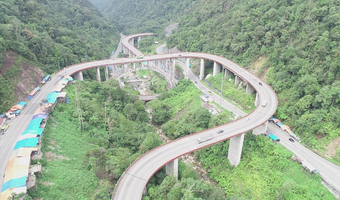 Penampakan Kelok Sembilan dari ketinggian pada Senin (13/9/2021). (Foto: Diskominfo Sumbar)