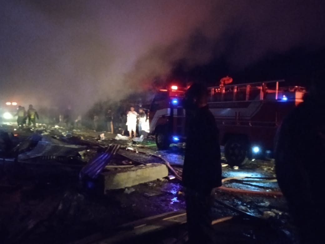 Situasi pasca-kebakaran yang terjadi di Pasar Baso, Kabupaten Agam pada Selasa (14/9/2021) dini hari. (Foto: Dok. Polres Bukittinggi)