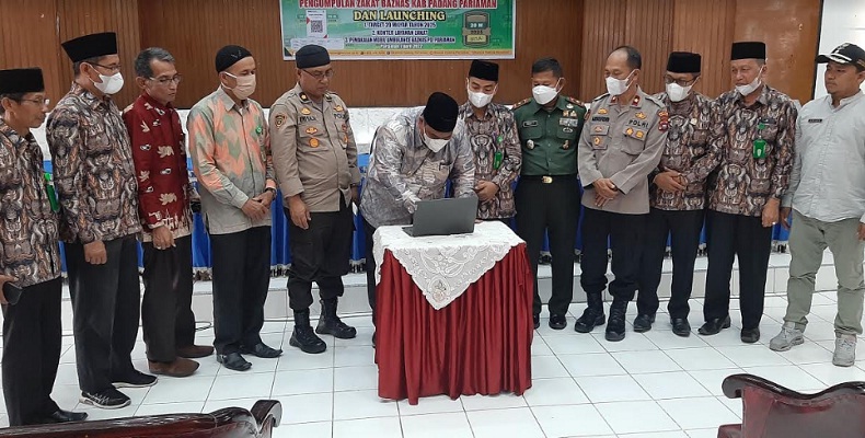 Peluncuran Program 20M_2025_BISA dan Counter Layanan Zakat serta Pemakaian Perdana Mobil Ambulans BAZNAS bantuan Badan Pengelola Keuangan Haji (BPKH). [Dokumen Baznas Padang Pariaman]