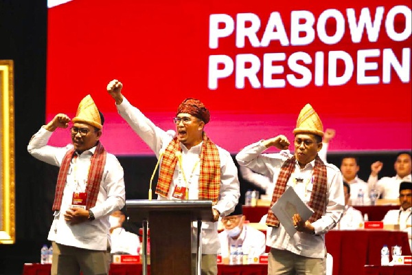 Andre Rosiade sampaikan dukungan DPD Gerindra Sumbar terhadap Prabowo Subianto. (Foto: Dok. Tim AR)