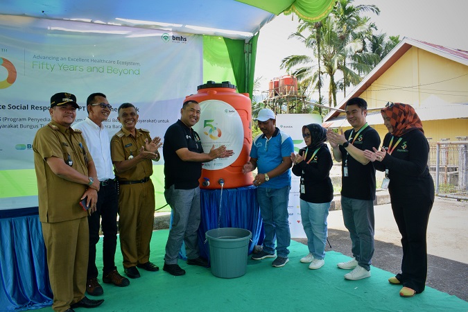 Peresmian program Penyediaan Air Minum dan Sanitasi Berbasis Masyarakat (PAMSIMAS) di Tampek Sarik, Kel. Bungus Timur, Kec. Bungus Teluk Kabung, Kota Padang. (Foto: Halonusa.com)