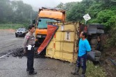 Truk kecelakaan di Sitinjau Lauik pada Rabu, 6 September 2023. (Foto: istimewa)