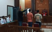 Pelanggar Perda disidang tipiring. (Foto: istimewa)