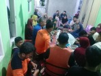 Siswa SD yang hanyut di Pantai Sikabau Pasaman Barat berhasil ditemukan.