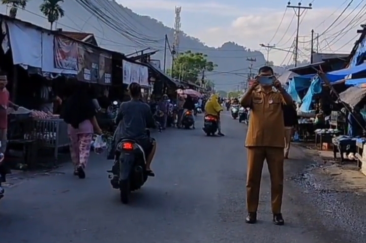 Suasana Pasar Pagi Parak Laweh. (Foto: istimewa)