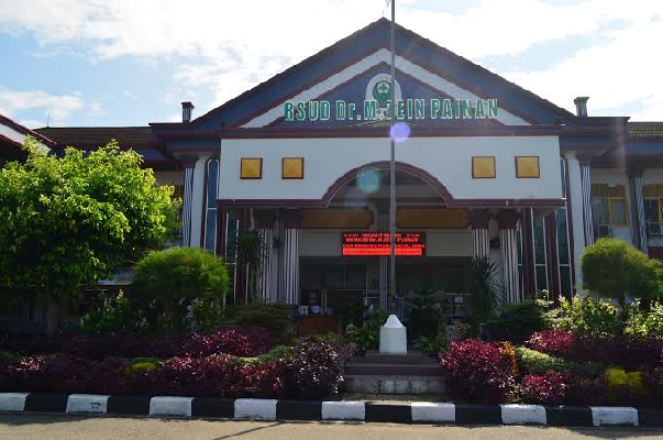 Gedung RSUD M Zein Painan. (Foto: www.rspainan.com) 