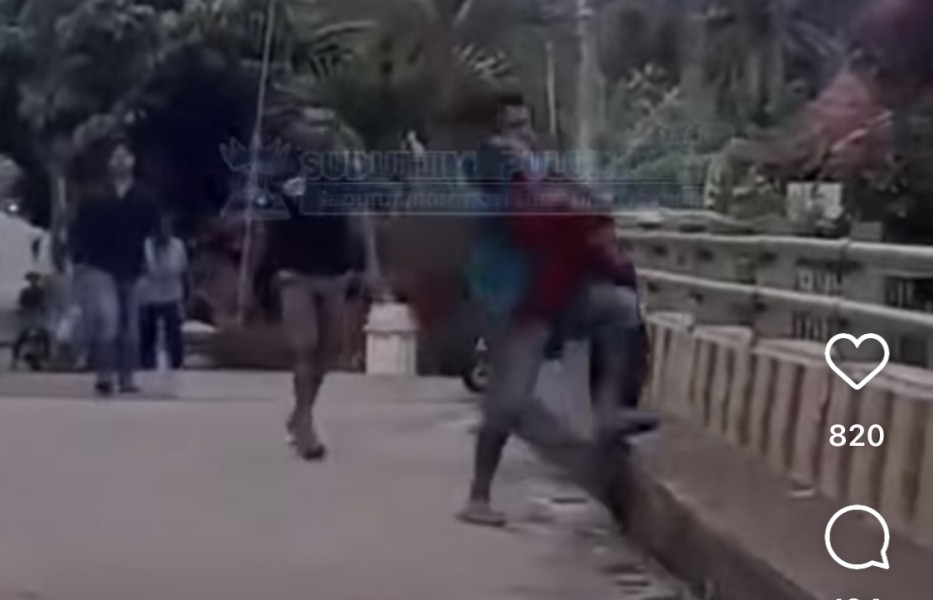 Tangkap layar video viral penganiayaan di Kabupaten Limapuluh Kota