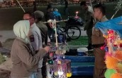 PKL di Gelanggang Balai Kota Padang ditertibkan Satpol PP Padang.