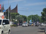 Kondisi Jalan Khatib Sulaiman sempat terjadi macet. (Foto: M. Ihsan Halonusa.com)