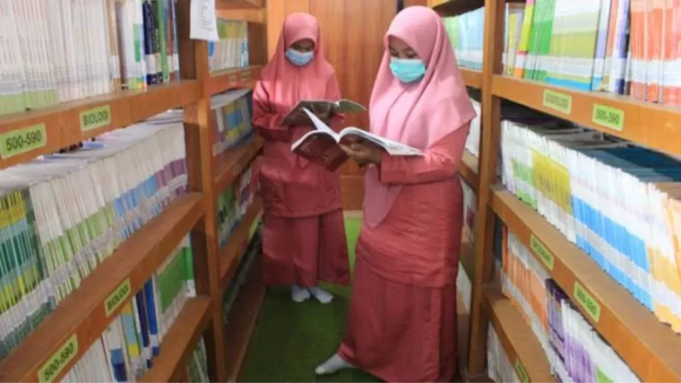 Perpustakaan di SMAN 5 Padang. (Foto: Istimewa)