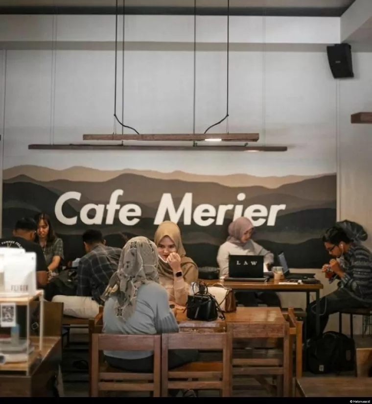 Cafe Merjer Padang. (Foto: Istimewa)