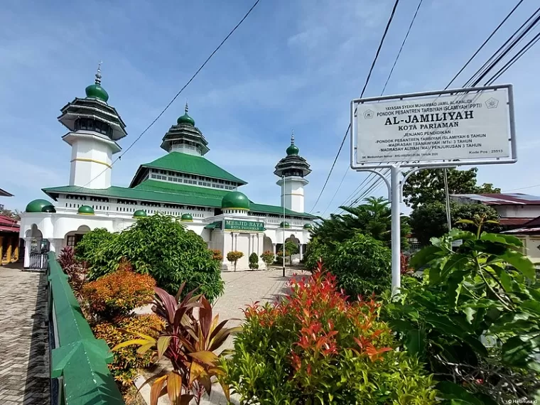 Masjid Raya Pariaman. (Foto: Wikipedia_