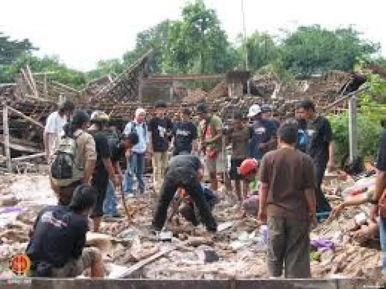 Dampak gempa Yogyakarta 2006. (Foto: Universitas Islam Indonesia)