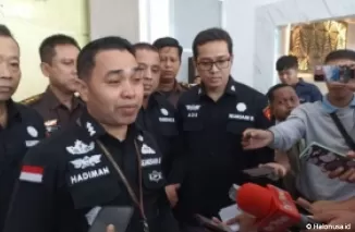 Asisten Pidana Khusus Kejati Sumbar, Hadiman saat diwawancarai awak media di Padang. (Foto: Istimewa)