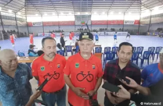 Gubernur Sumbar Mahyeldi Ansharullah usai membuka Liga Futsal Nusantara 2024. (Foto: Istimewa)