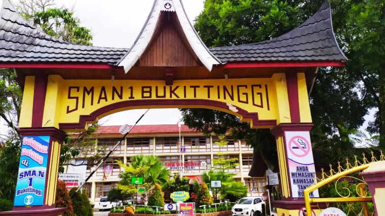 SMAN 1 Kota Bukittinggi. (Foto: Istimewa)