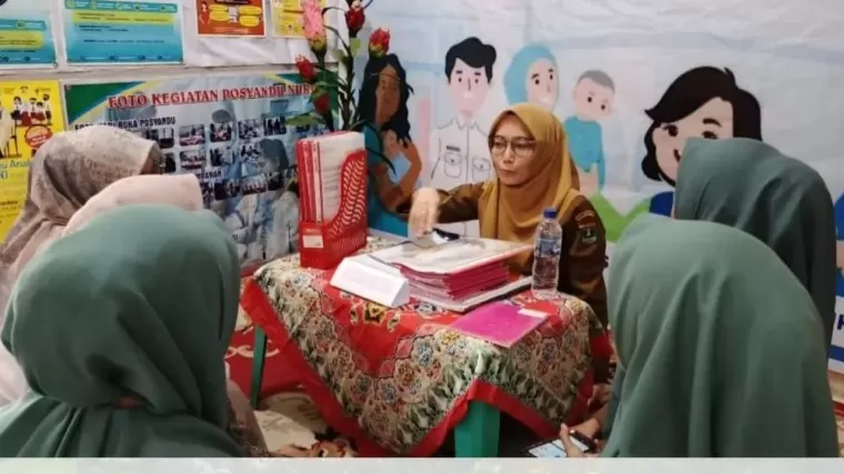 Bukittinggi Tingkatkan Kualitas Kesehatan Melalui Evaluasi dan Strategi Posyandu Berprestasi