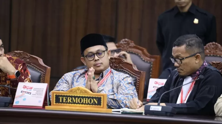 Ketua Divis Teknis Penyelenggaraan Pemilu KPU Sumbar Ory Sativa Syakban (Foto: Romelt/Halonusa.id)