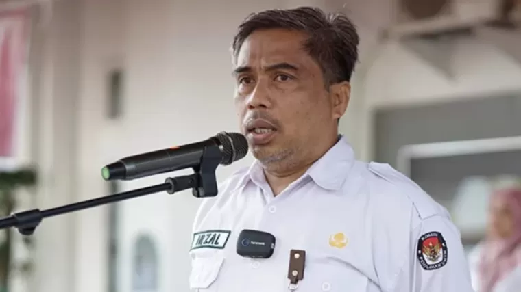 Irzal Zamzami Resmi Menjabat Plt Sekretaris KPU Sumbar