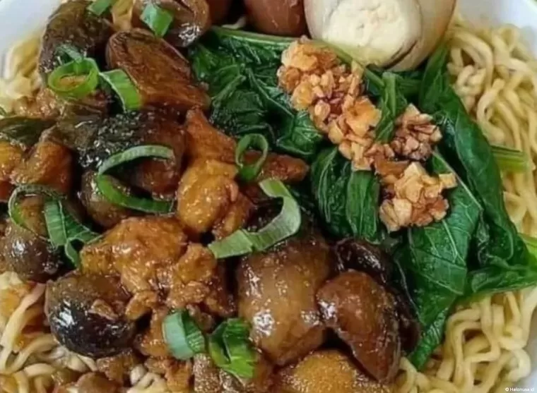 6 Rekomendasi Tempat Makan Mie Ayam Terenak Di Padang Selalu Ramai