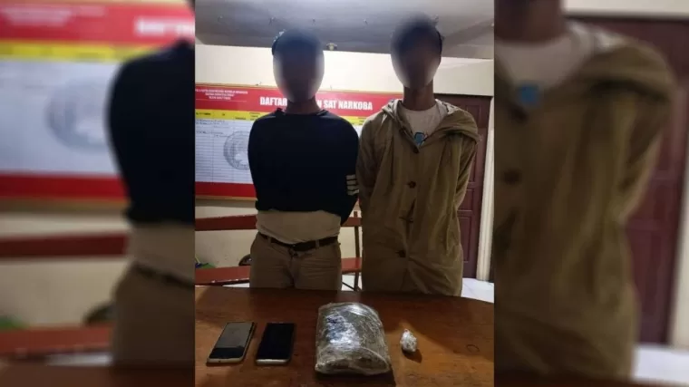 Dua Pemuda Ditangkap di Bukittinggi, Polisi Temukan Ganja 1 Kilogram